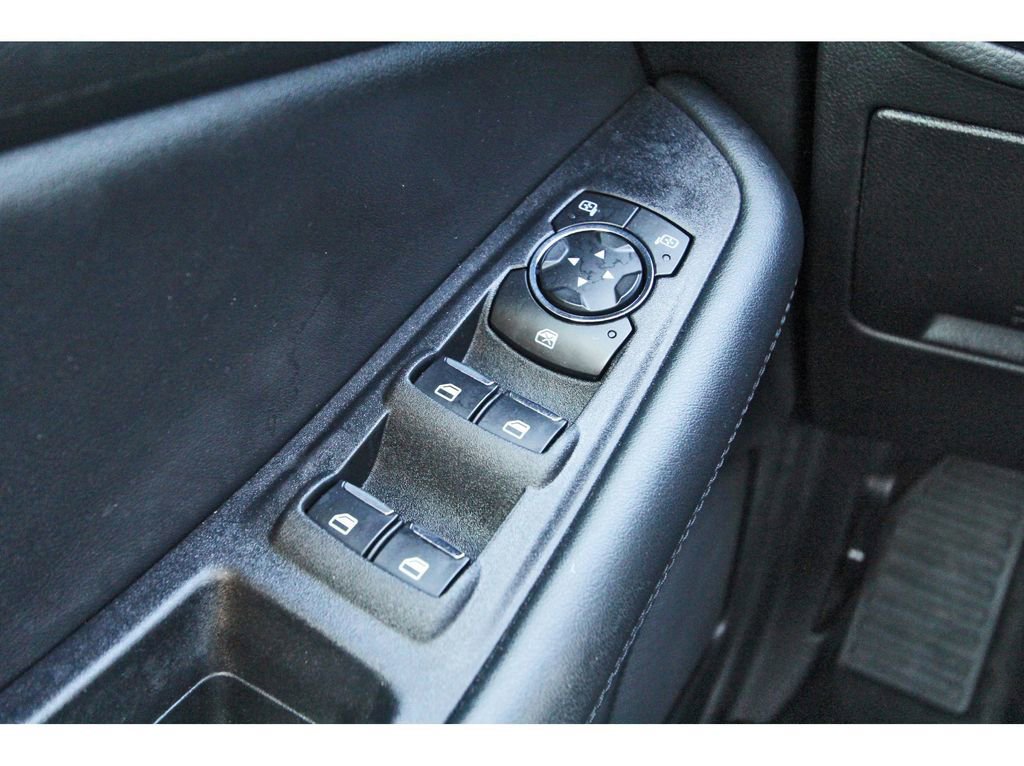 Certified 2024 Ford Edge SE image 21