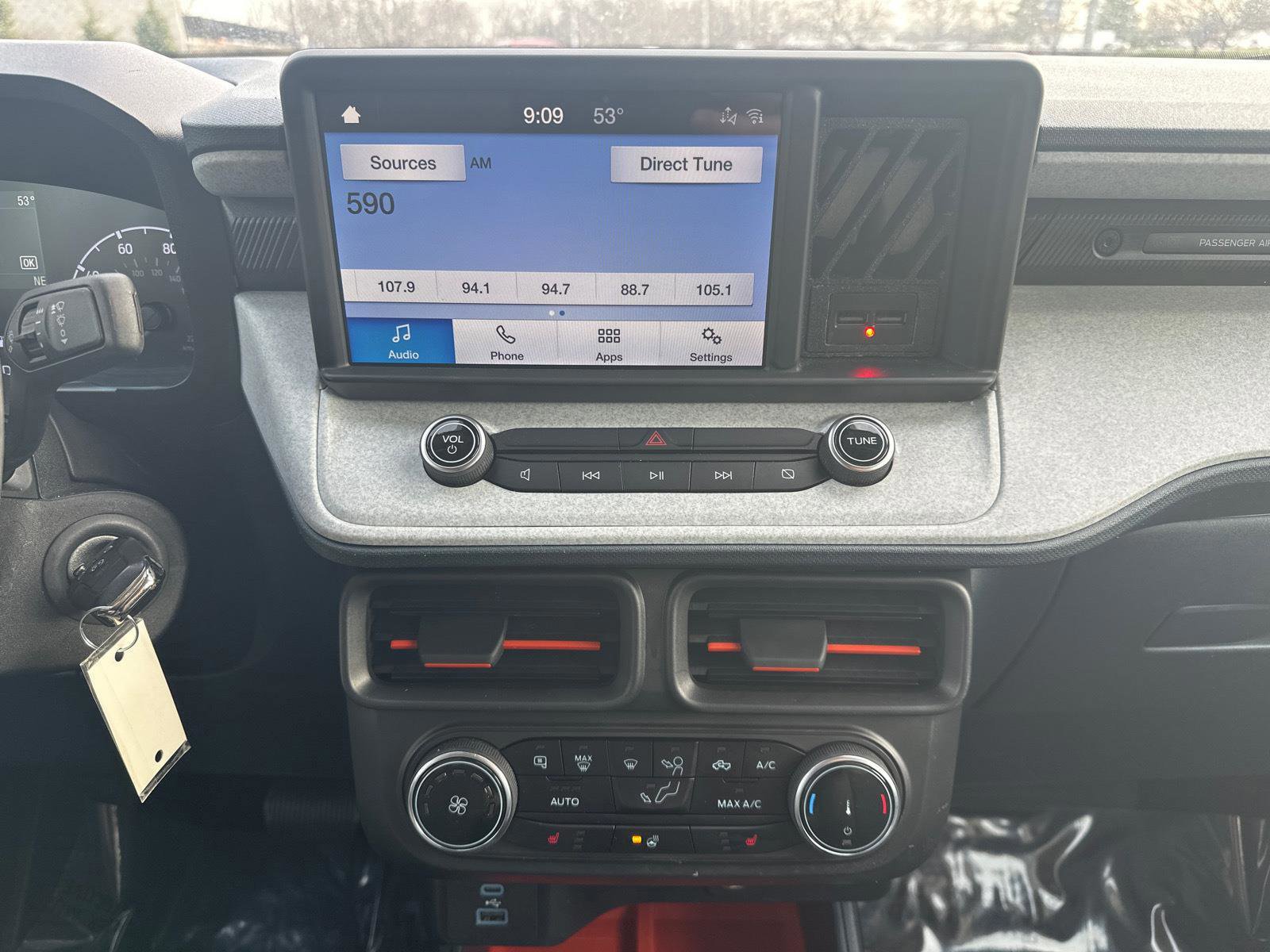 Certified 2023 Ford Maverick XLT w/ XLT Luxury Package image 12