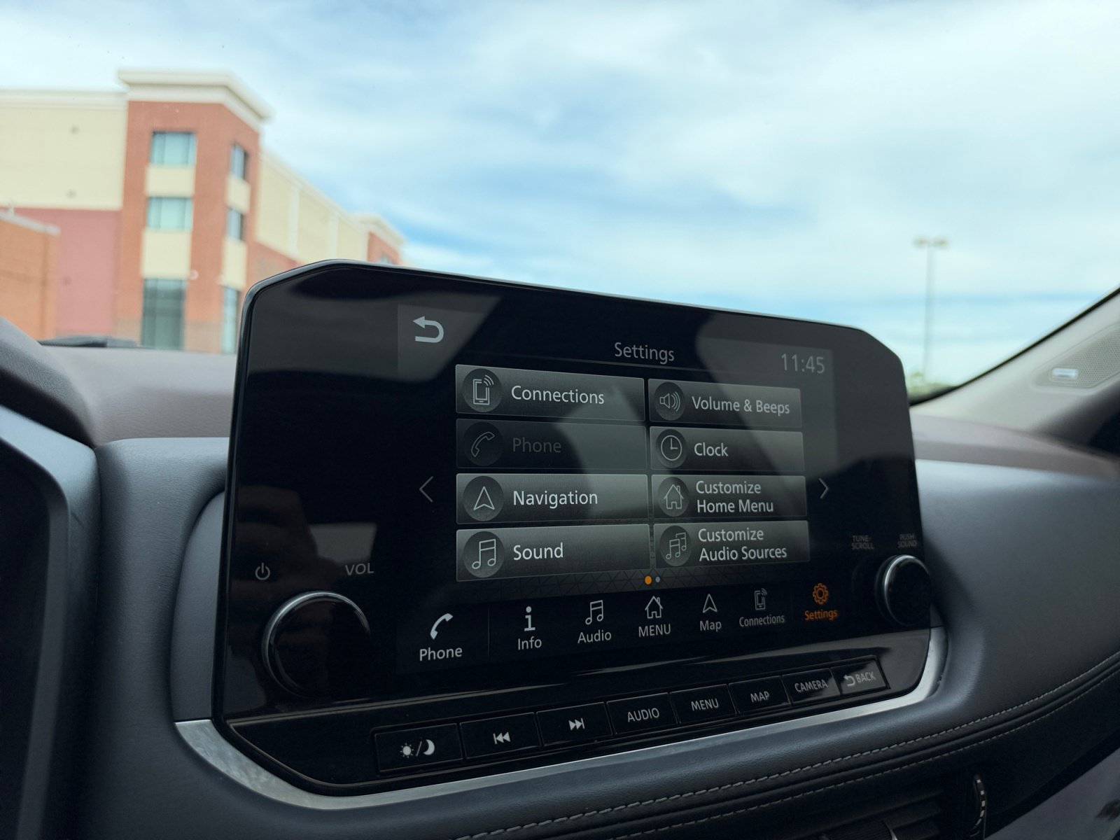 Used 2023 Nissan Rogue SL w/ SL Premium Package FWD image 28
