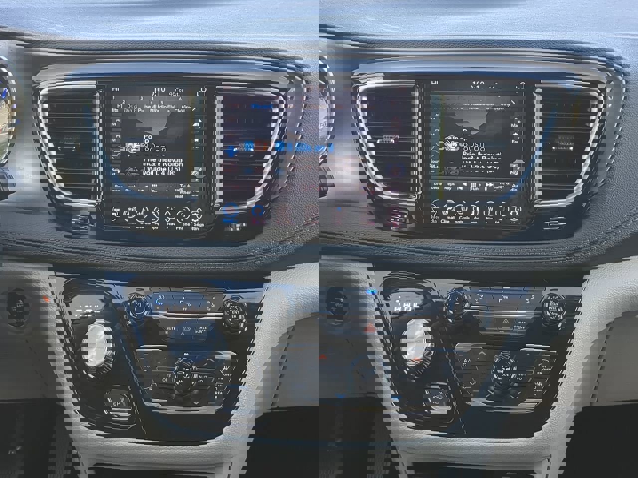 Used 2019 Chrysler Pacifica Limited w/ 8-pass Seating Package image 16