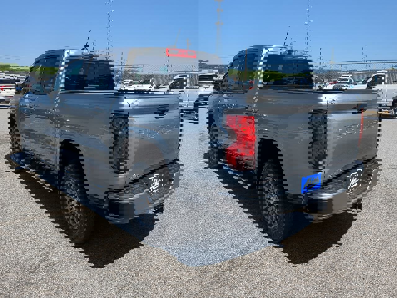 Used 2023 Chevrolet Colorado LT w/ LT Convenience Package II image 2