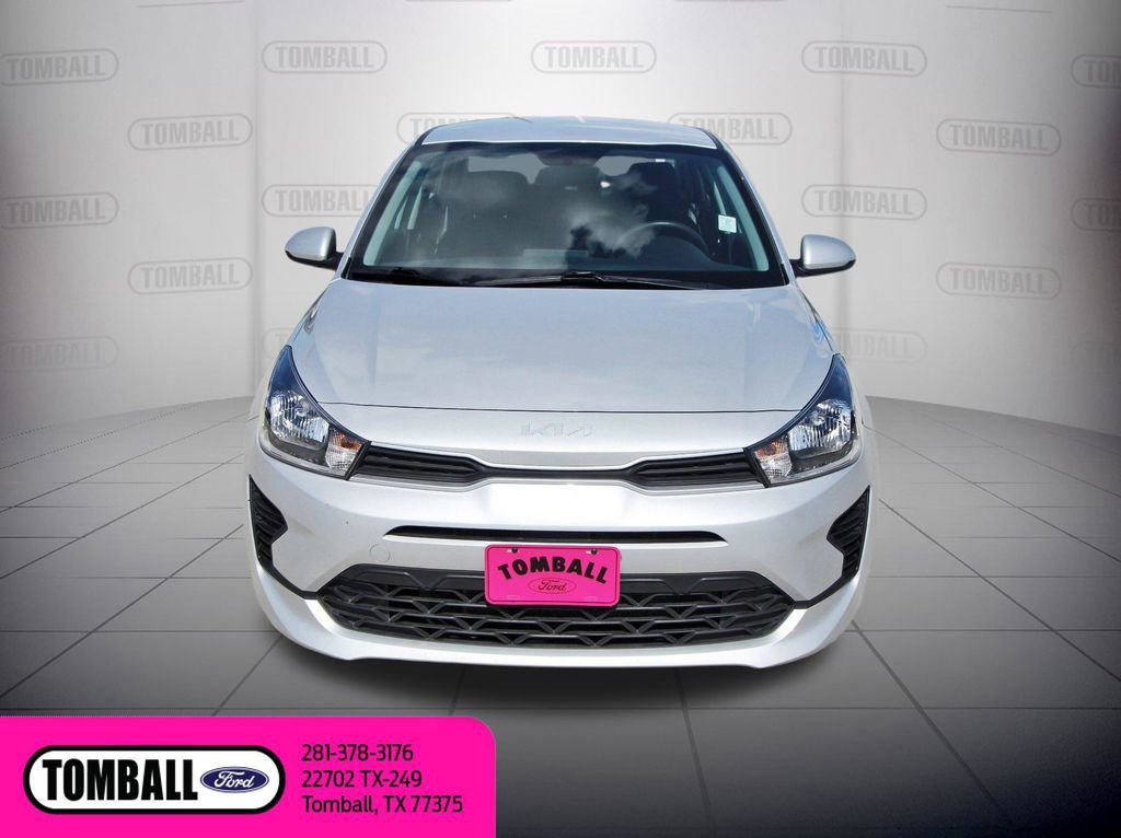 Used 2023 Kia Rio LX image 2
