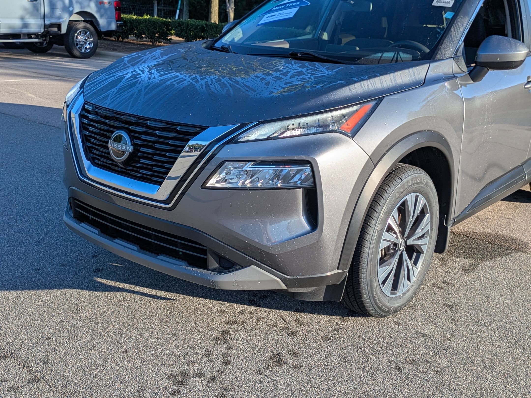 Used 2023 Nissan Rogue SV FWD image 10