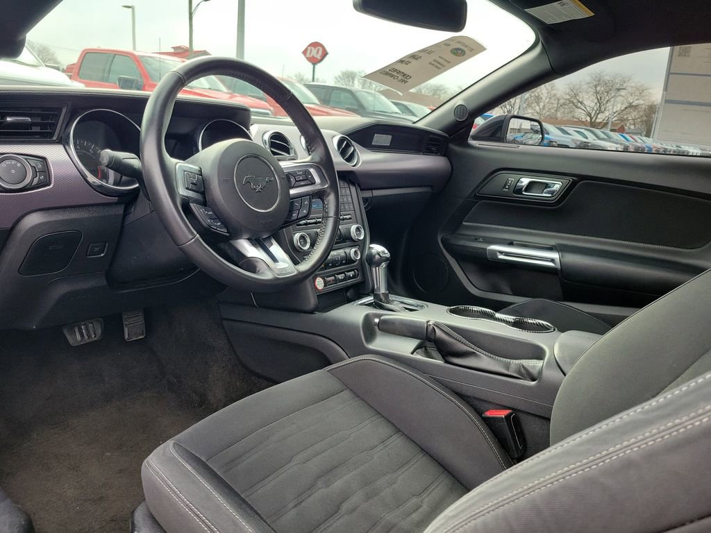 Certified 2017 Ford Mustang Coupe image 16