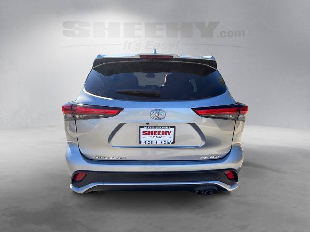 Used 2021 Toyota Highlander XSE AWD/4WD image 13