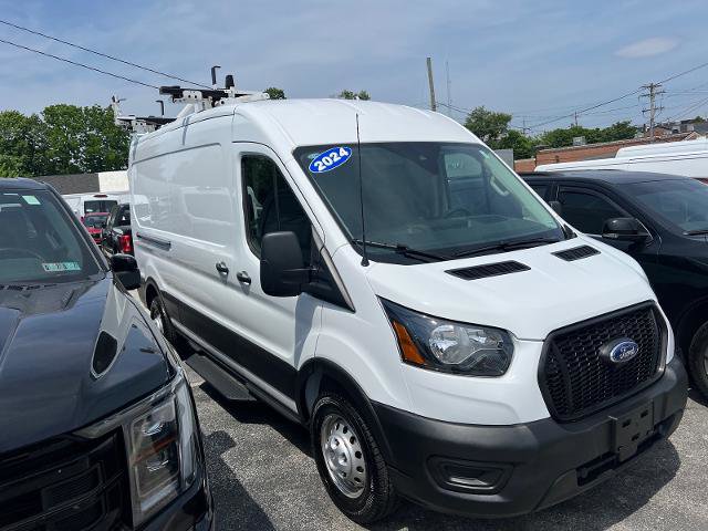 Certified 2024 Ford Transit 250 148 Medium Roof Extended AWD w/ Load Area Protection Package image 3