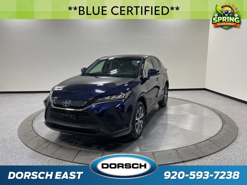 Used 2022 Toyota Venza LE image 1