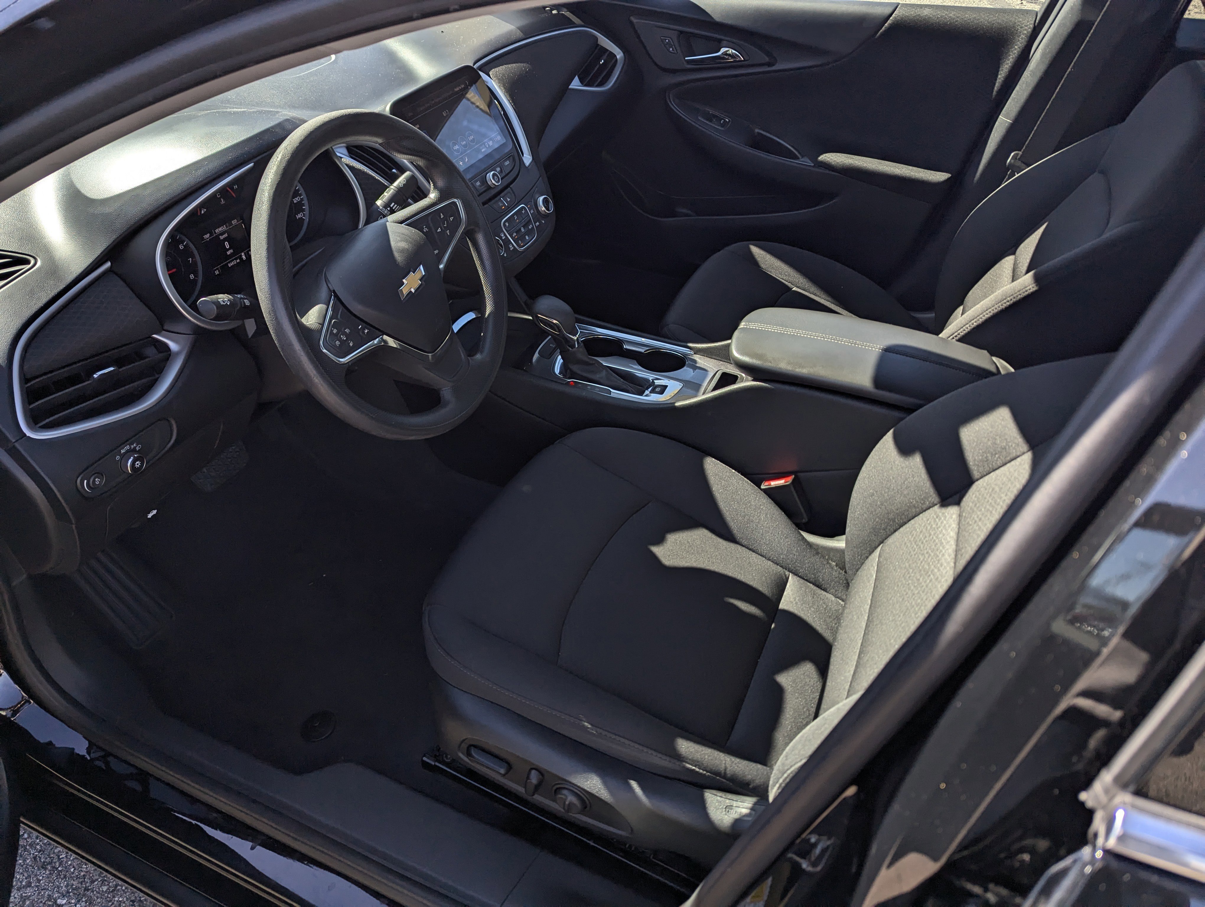 Used 2023 Chevrolet Malibu LT image 8