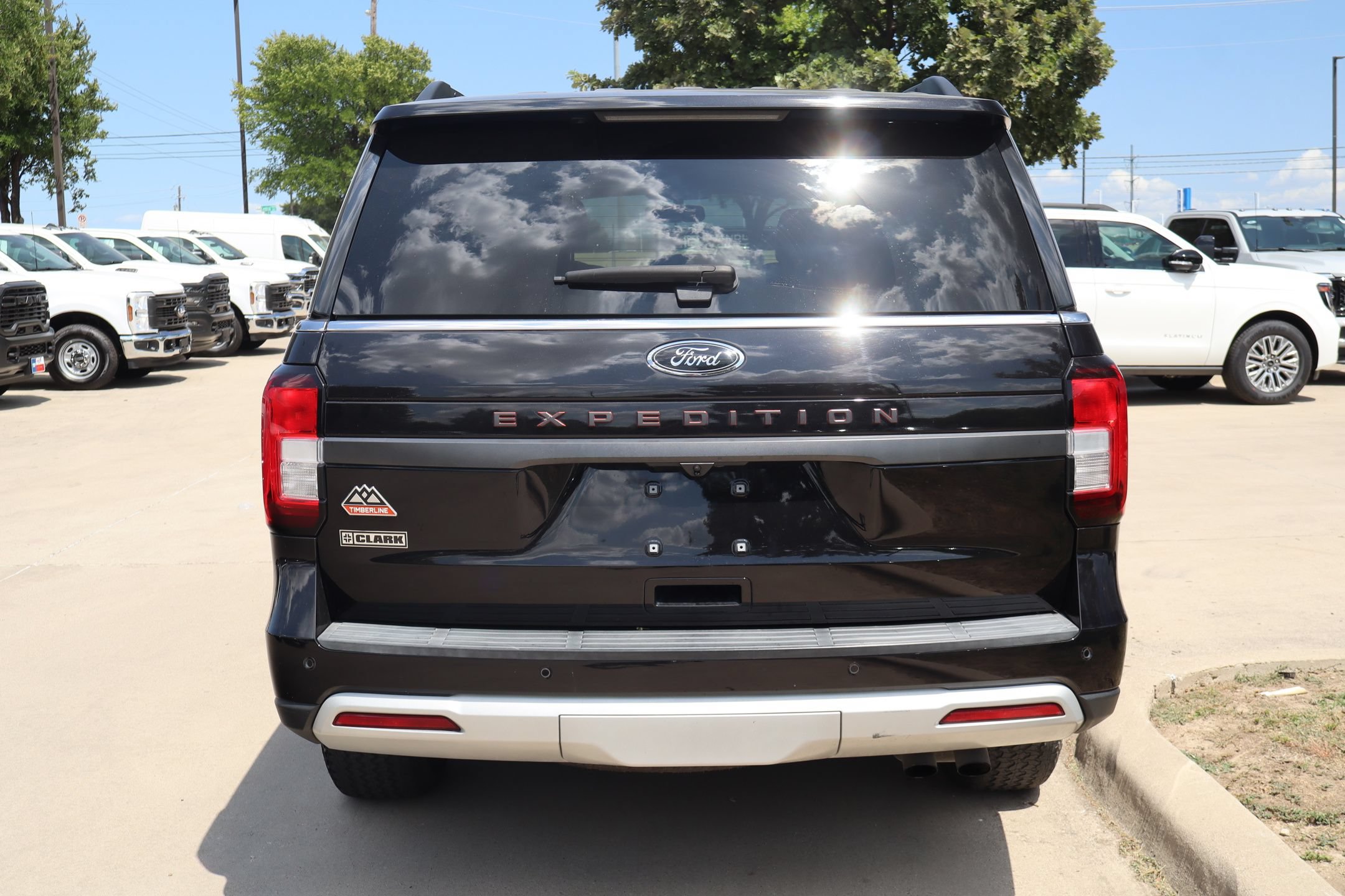 Certified 2022 Ford Expedition Timberline AWD/4WD image 4
