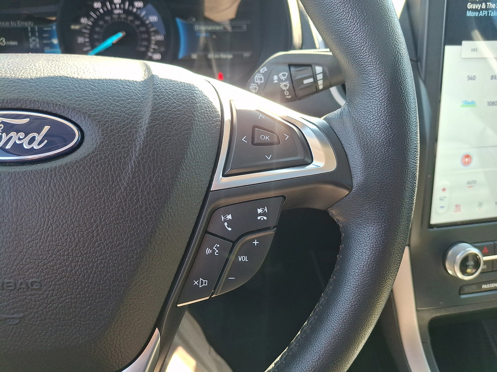 Certified 2022 Ford Edge SEL w/ Convenience Package image 22