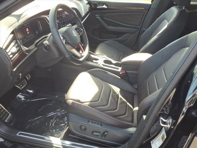 Used 2024 Volkswagen Jetta GLI Autobahn w/ GLI Black Package image 12