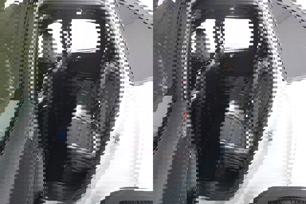 Certified 2025 Ford Escape ST-Line image 23