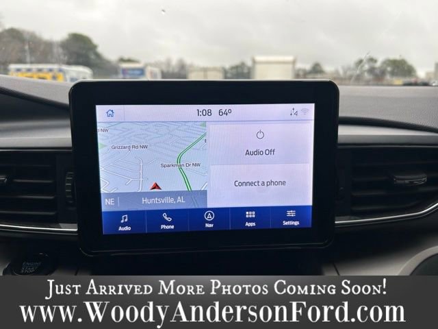 Certified 2022 Ford Explorer XLT w/ Equipment Group 202A image 10