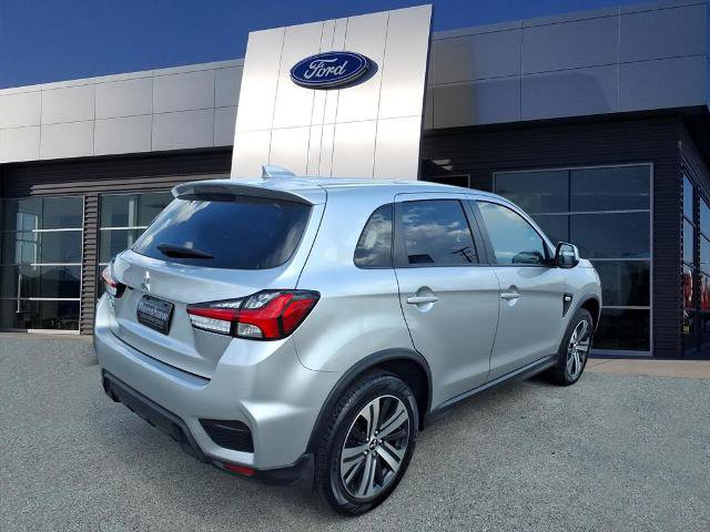 Used 2023 Mitsubishi Outlander Sport ES image 2