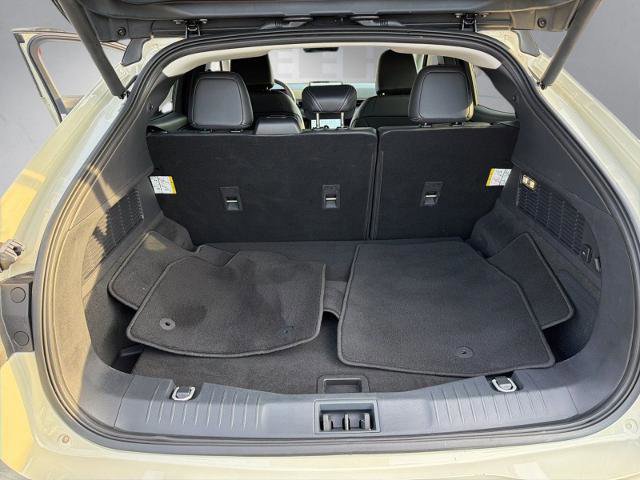 Certified 2025 Ford Mustang Mach-E Premium image 26