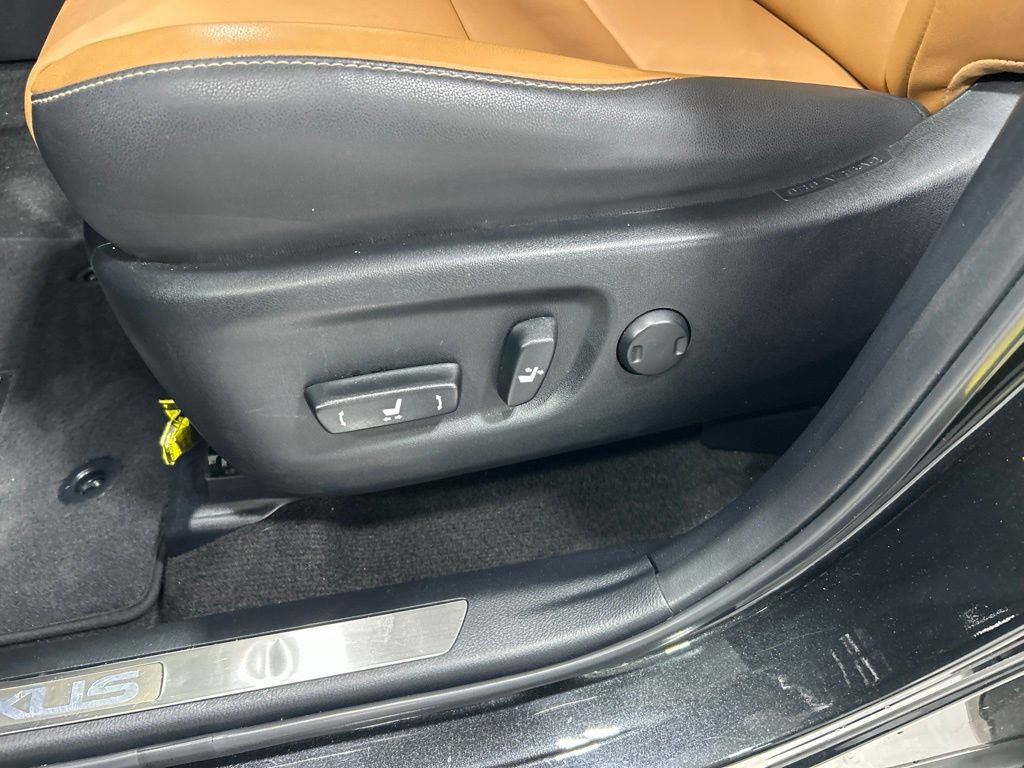 Used 2021 Lexus NX 300 FWD w/ Comfort Package image 12