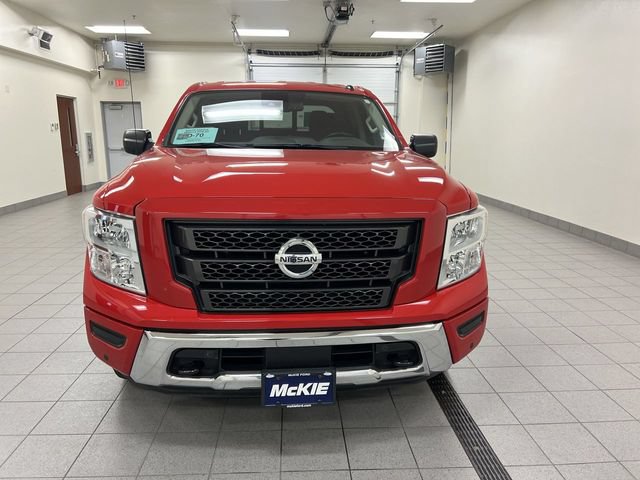 Used 2021 Nissan Titan SV w/ SV Convenience Package AWD/4WD image 2