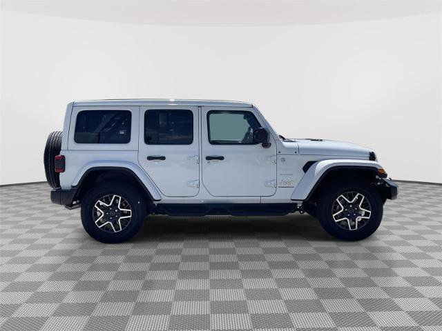 Used 2024 Jeep Wrangler Unlimited Sahara w/ Technology Group AWD/4WD image 6