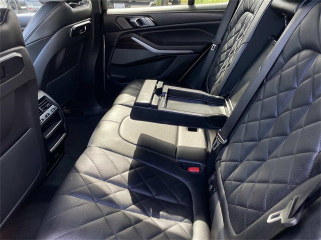 Used 2024 BMW X5 sDrive40i w/ Premium Package image 21