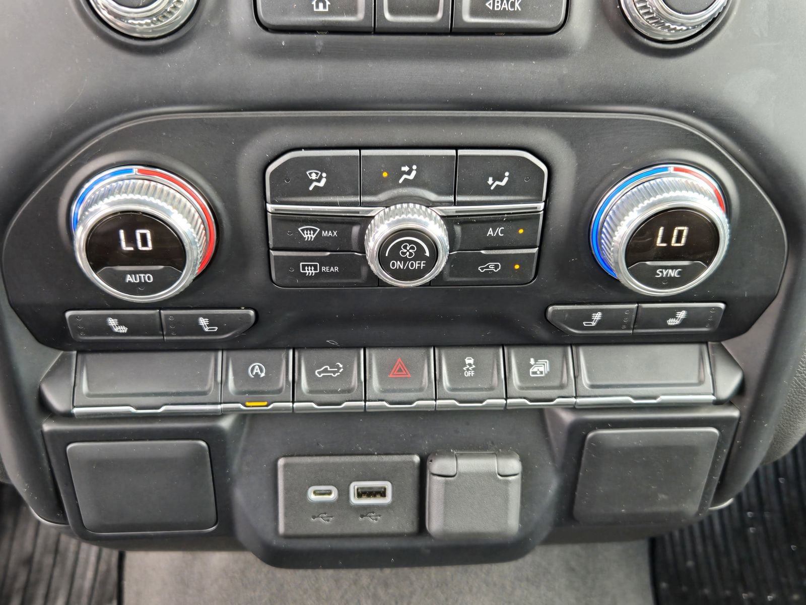 Used 2022 GMC Sierra 1500 Elevation image 16