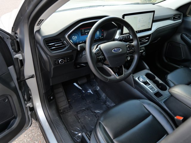 Certified 2023 Ford Escape Platinum AWD/4WD image 13