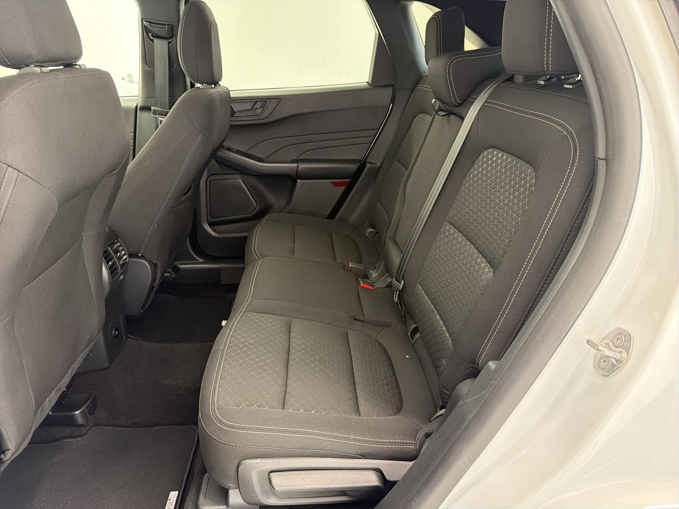 Certified 2025 Ford Escape Active image 15