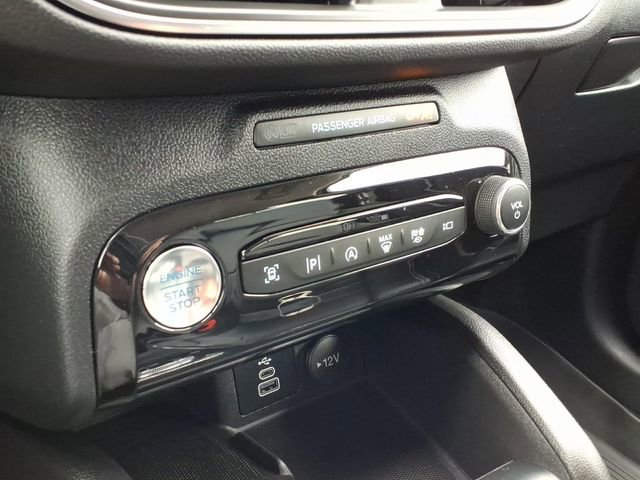 Certified 2024 Ford Escape Platinum AWD/4WD image 19
