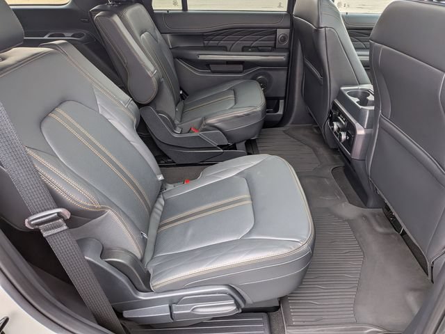 Certified 2024 Ford Expedition Platinum AWD/4WD image 21