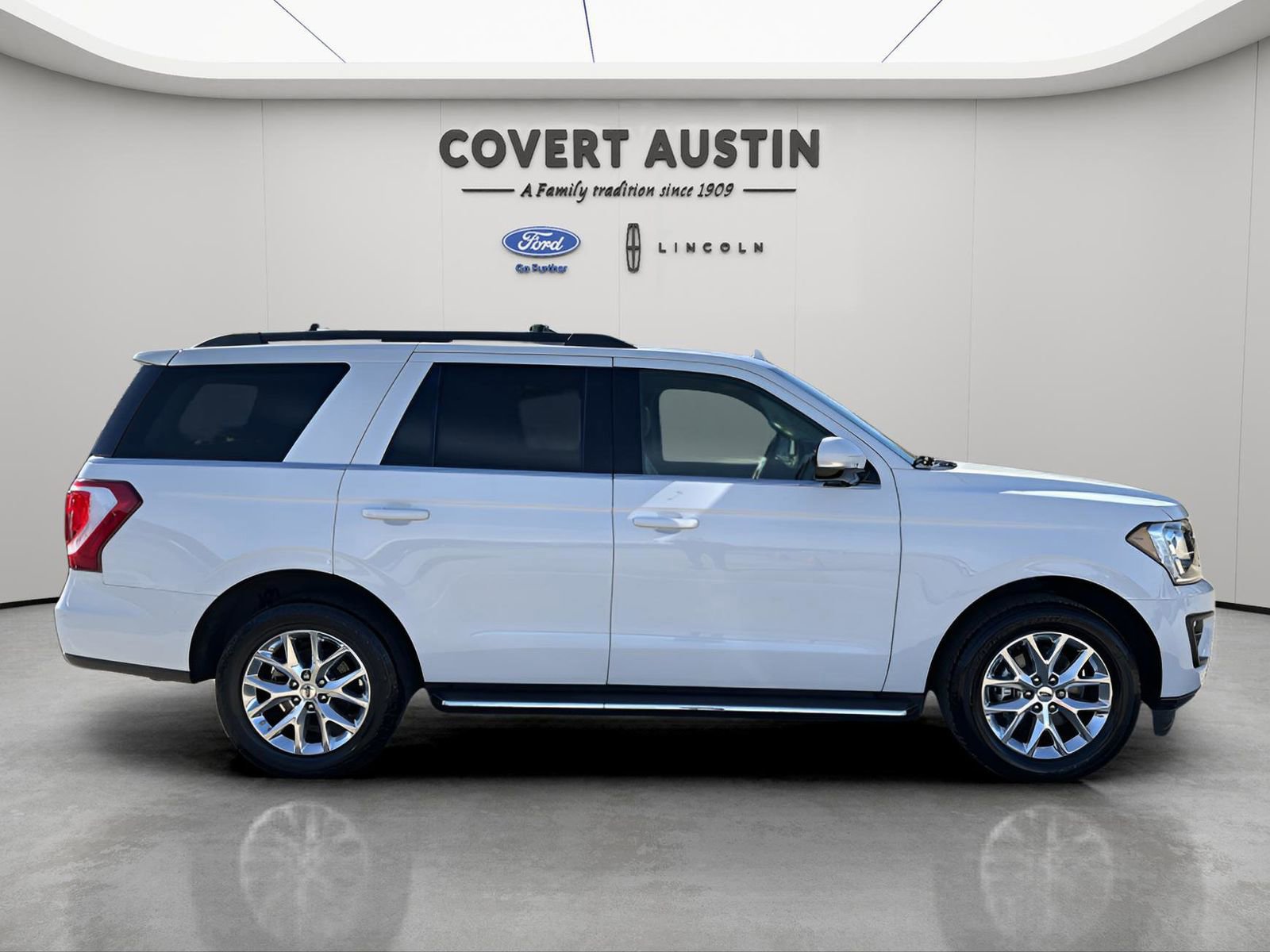 Certified 2021 Ford Expedition XLT image 6