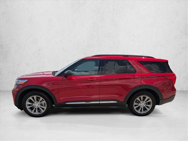 Certified 2023 Ford Explorer XLT w/ Equipment Group 202A RWD image 8