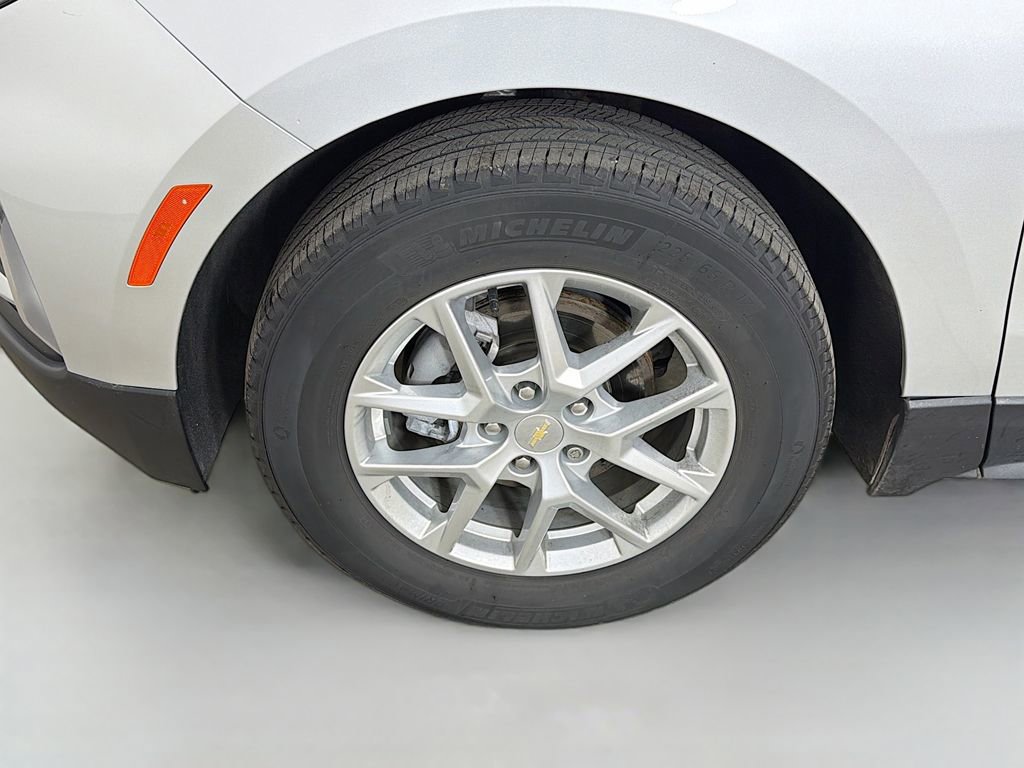 Used 2022 Chevrolet Equinox LT FWD image 15