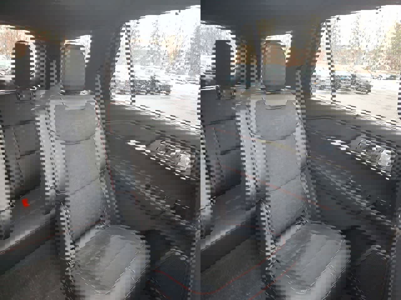 Certified 2025 Ford Explorer ST image 14