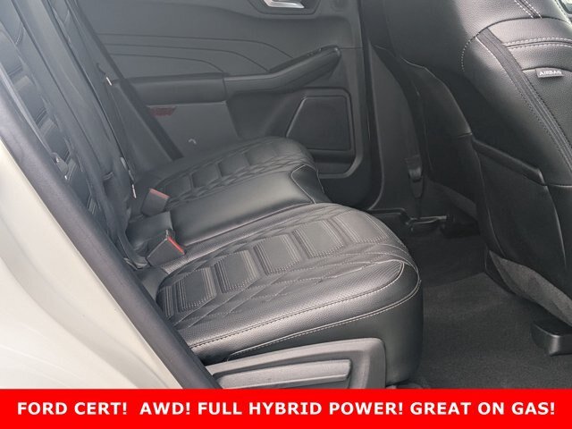 Certified 2023 Ford Escape Platinum w/ Premium Technology Package AWD/4WD image 25