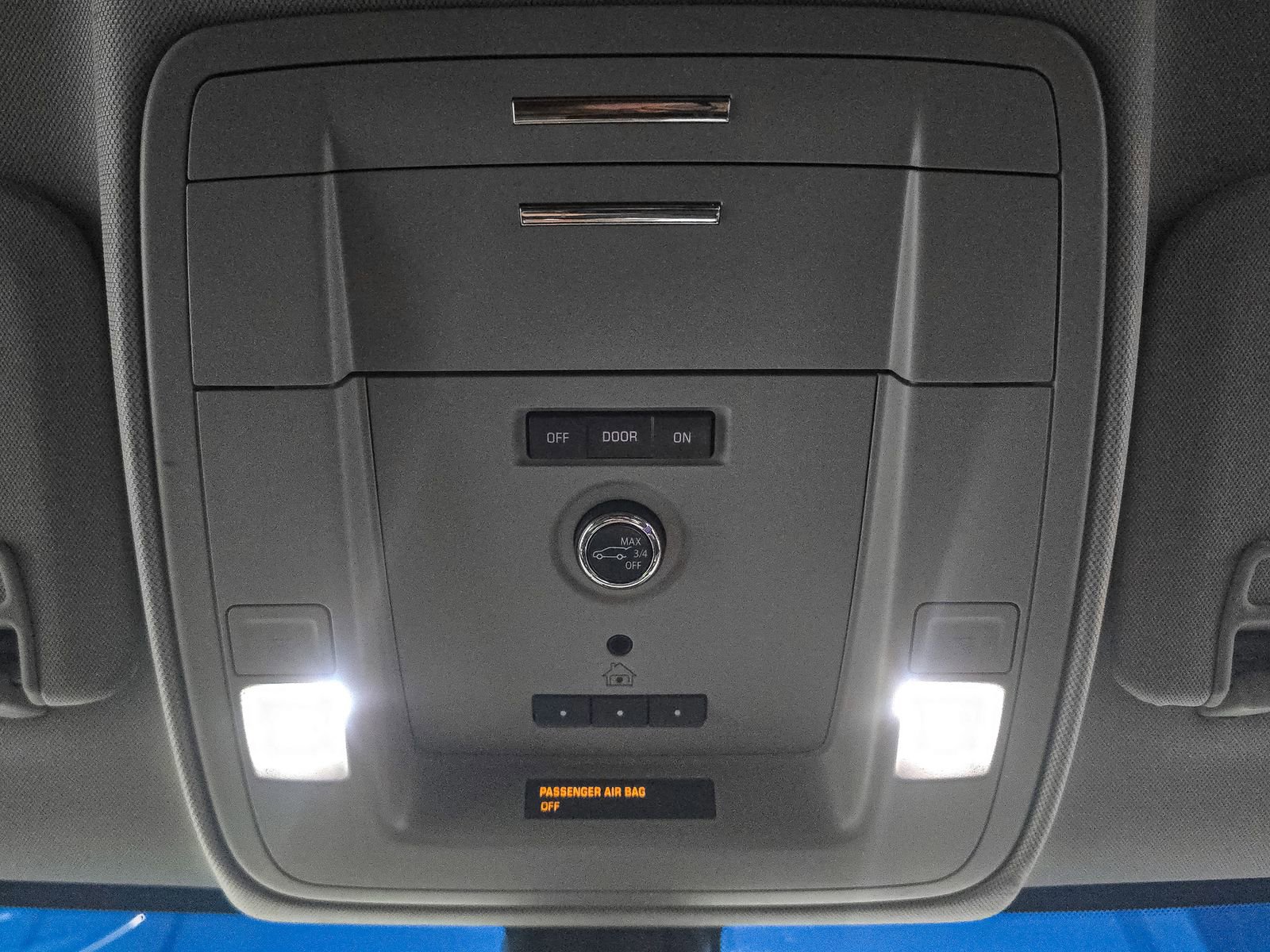 Used 2020 Cadillac Escalade 4WD image 28