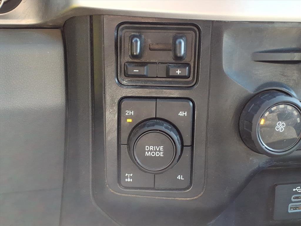 Certified 2024 Ford F350 XLT w/ FX4 Off-Road Package AWD/4WD image 11
