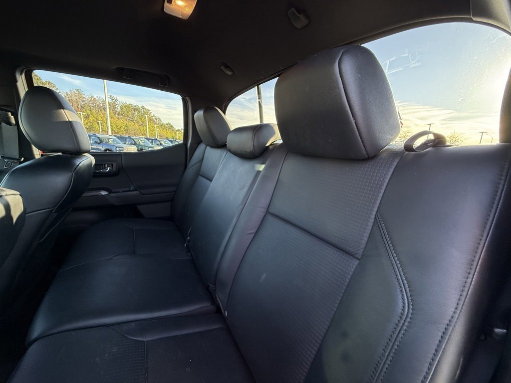Used 2023 Toyota Tacoma TRD Off-Road image 27