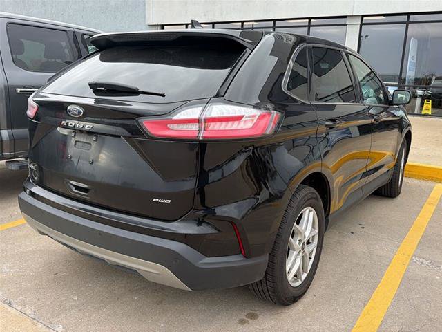 Certified 2024 Ford Edge SEL AWD/4WD image 7
