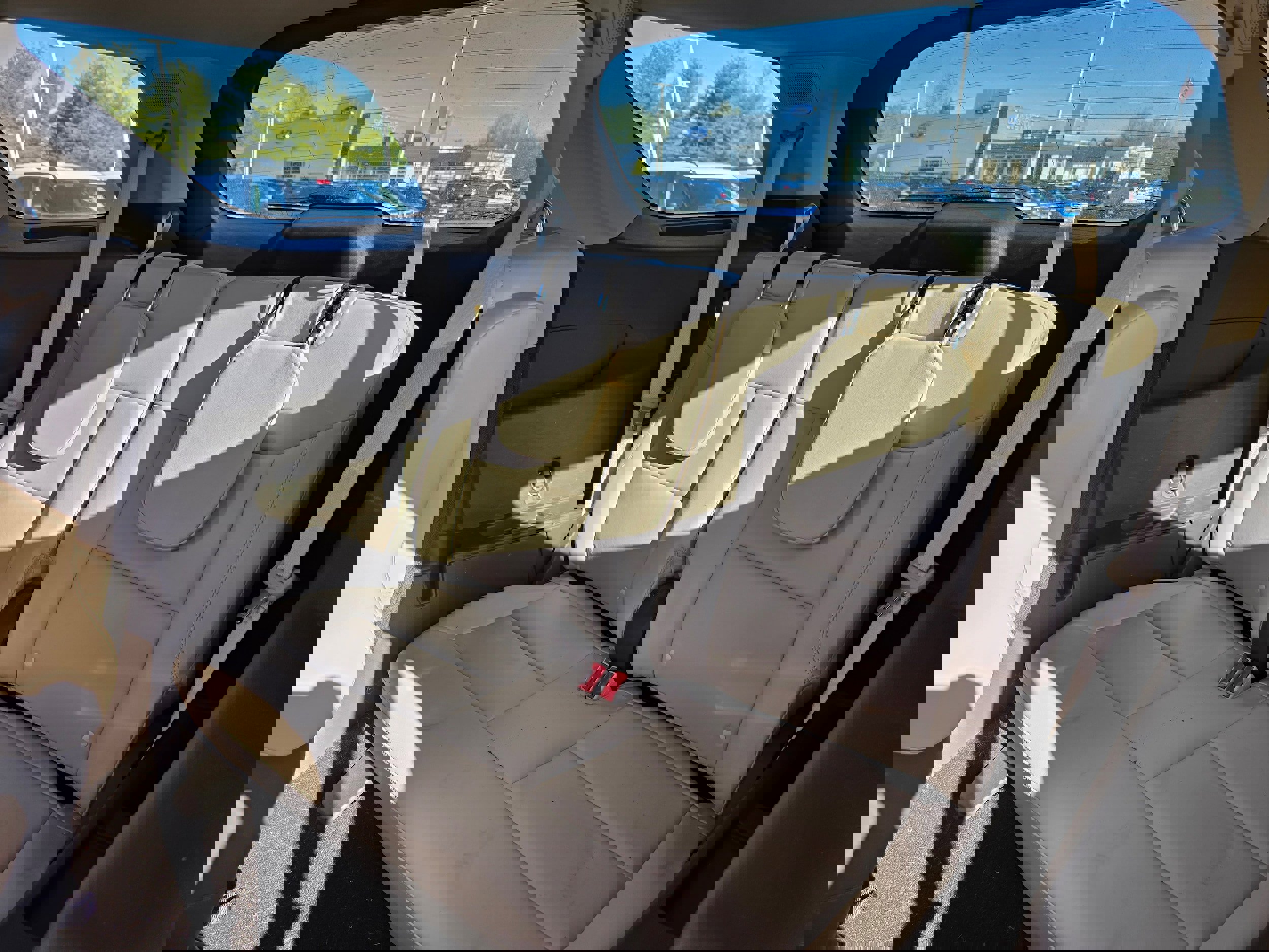 Certified 2023 Ford Explorer Platinum w/ Equipment Group 601A image 10