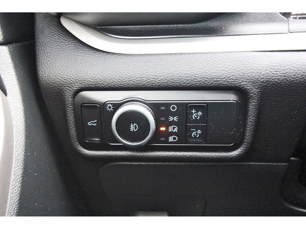 Certified 2023 Ford Explorer XLT w/ Equipment Group 202A AWD/4WD image 21