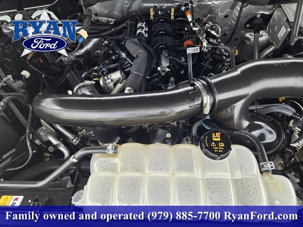 Certified 2025 Ford F150 Platinum w/ Equipment Group 702A High AWD/4WD image 23