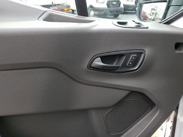 Certified 2022 Ford Transit 350 DRW image 11