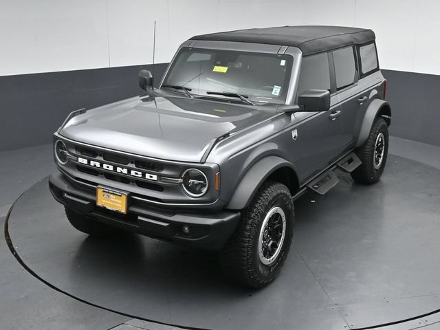 Certified 2024 Ford Bronco Big Bend w/ Sasquatch Package AWD/4WD image 47