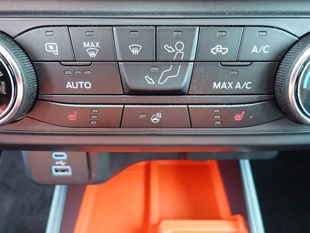 Certified 2023 Ford Maverick XLT w/ Equipment Group 300A Standard AWD/4WD image 27