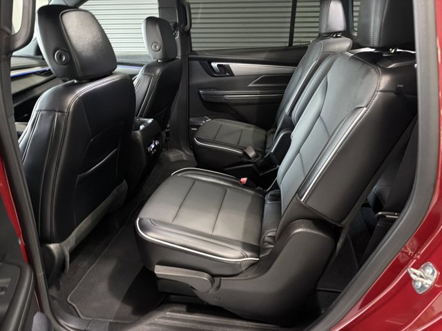 Used 2025 Buick Enclave Preferred image 13