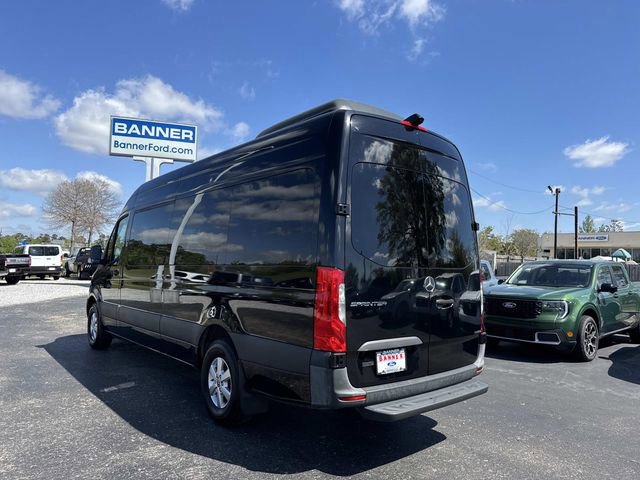 Used 2021 Mercedes-Benz Sprinter 2500 image 4