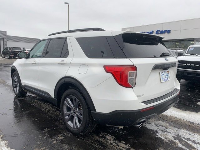 Certified 2023 Ford Explorer XLT w/ Equipment Group 202A image 5