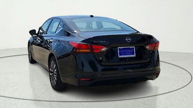 Used 2024 Nissan Altima 2.5 SV FWD image 7