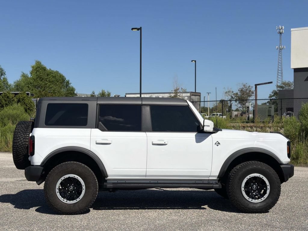 Certified 2023 Ford Bronco Outer Banks w/ Sasquatch Package AWD/4WD image 3