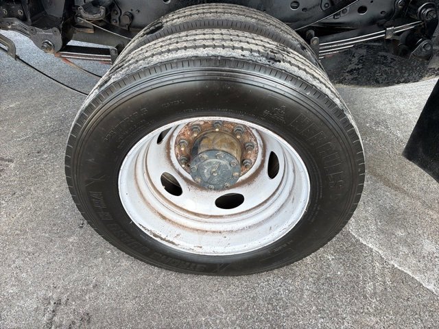 Certified 2019 Ford F550 4x4 Regular Cab Super Duty image 12