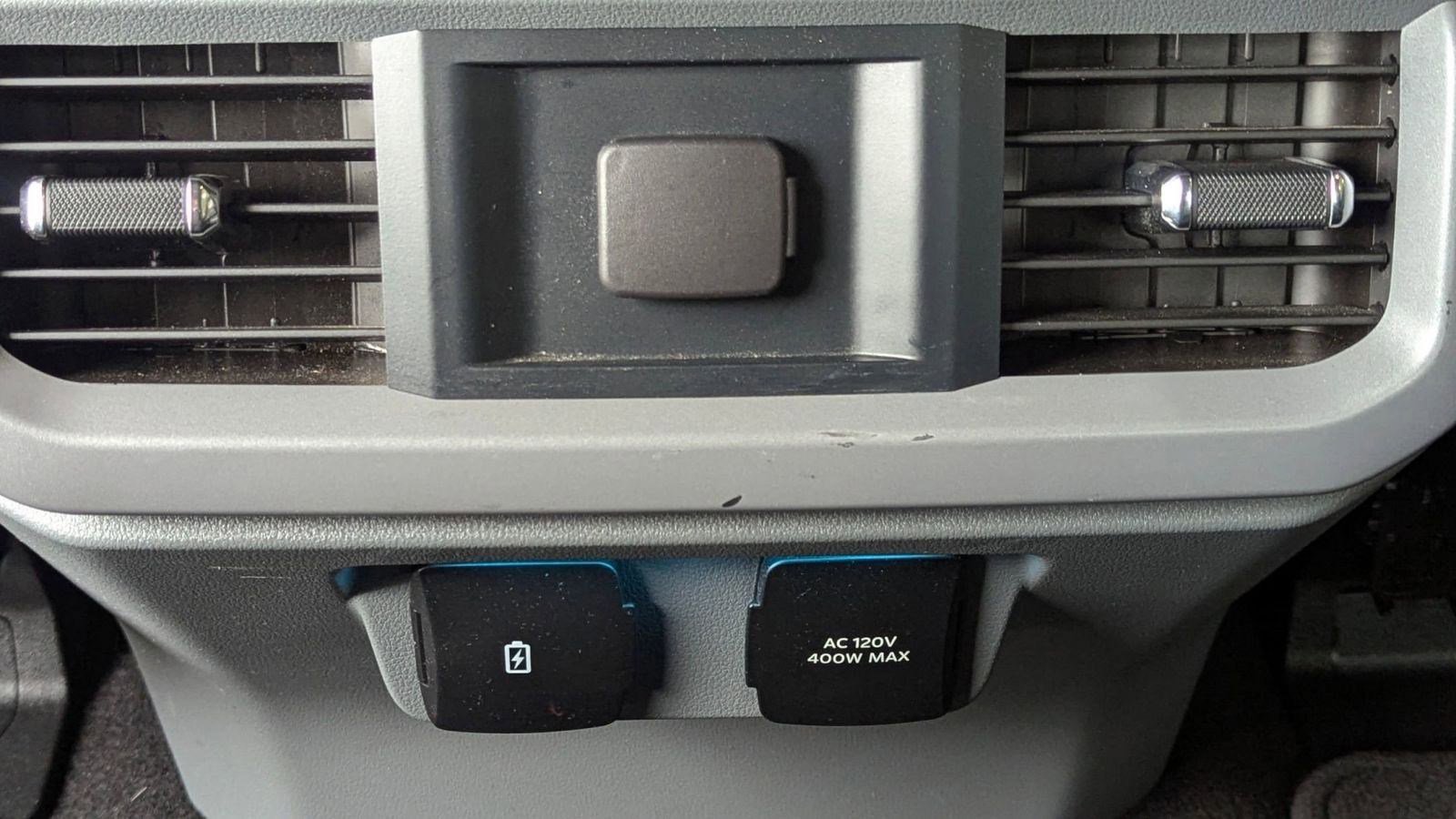 Certified 2024 Ford F150 XLT w/ Equipment Group 303A High image 23